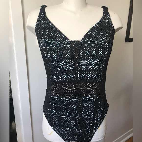 New - Cactus One Piece Swimsuit - Size 16 - Picture 1 of 12